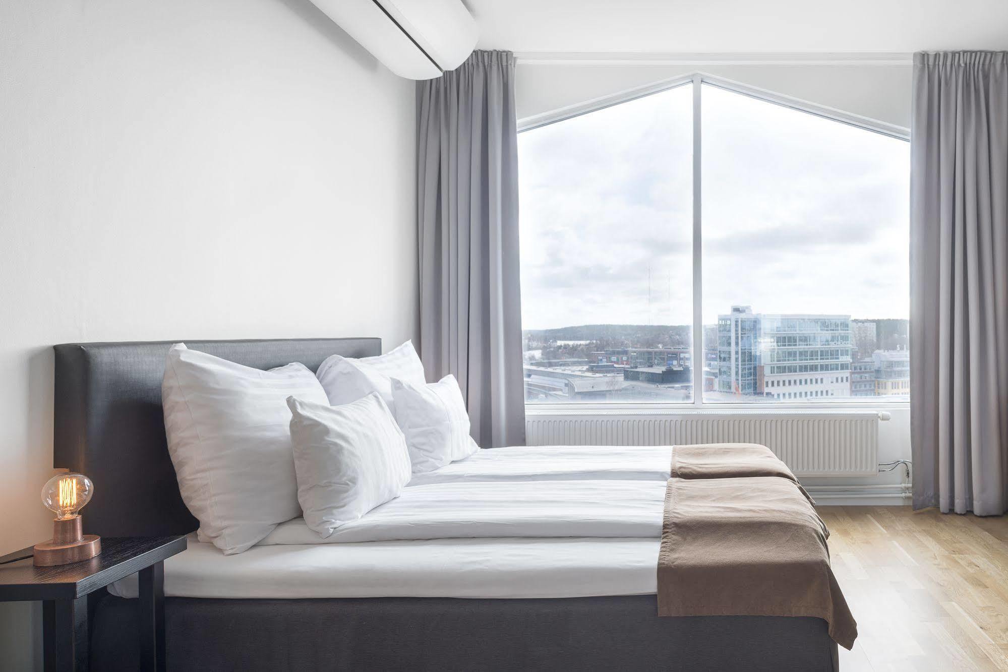 Quality Hotel Нака Екстер'єр фото